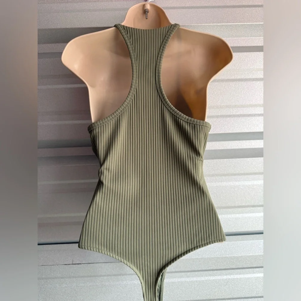 Women’s Victoria’s Secret Sport Ribbed Bodysuit Scoop Neck Green Size Small - Picture 4 of 10